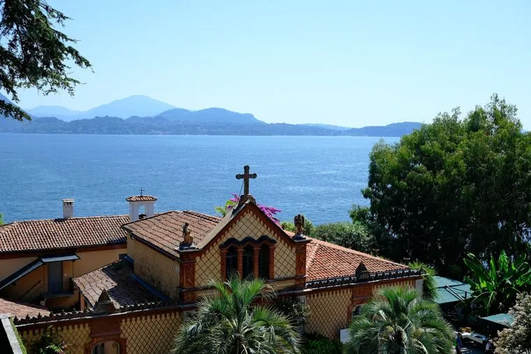 Vista do Lago Maggiore a partir de uma villa